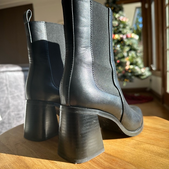 Zara Sleek Black Ankle Booties - Picture 12 of 13